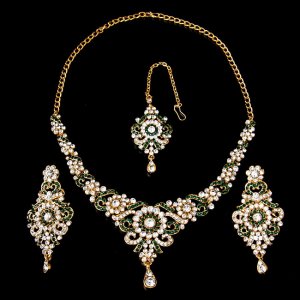 インドアクセサリー3点セット〔ネックレス、ピアス、ティッカ〕　パーティーや結婚式などへ(ID-NECKSET-546)