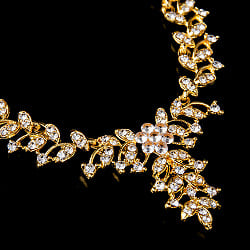 シンプルラインストーンのネックレス＆ピアスセット　パーティーや結婚式などへ　アクセサリーセット - サブ4