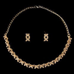 シンプルラインストーンのネックレス＆ピアスセット　パーティーや結婚式などへ　アクセサリーセット - サブ2