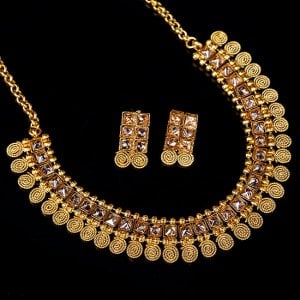 ゴールド・ドクラデザイン ネックレス&ピアスセット インド伝統アクセサリー(ID-NECKSET-588)