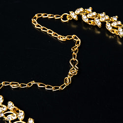 シンプルラインストーンのネックレス＆ピアスセット　パーティーや結婚式などへ　アクセサリーセット - サブ3