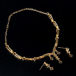 シンプルラインストーンのネックレス＆ピアスセット　パーティーや結婚式などへ　アクセサリーセット - サブ5