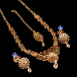 〔各色あり〕インドアクセサリー3点セット〔ネックレス、ピアス、ティッカ〕　パーティーや結婚式などへ - サブ5