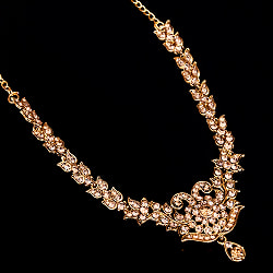 〔各色あり〕インドアクセサリー3点セット〔ネックレス、ピアス、ティッカ〕　パーティーや結婚式などへ - サブ4