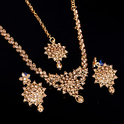 〔各色あり〕インドアクセサリー3点セット〔ネックレス、ピアス、ティッカ〕　パーティーや結婚式などへ - サブ2