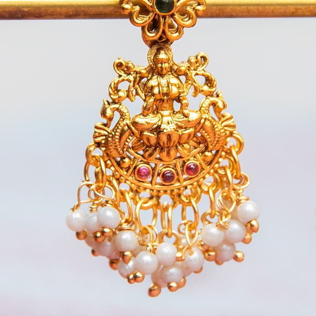 テンプルジュエリー 豪華ネックレス2本セット ラクシュミー ハラム アクセサリー3点セット〔ロングネックレス、ショートネックレス、ピアス〕 パールフリンジ 12 - 伝統的なインドのデザインです。