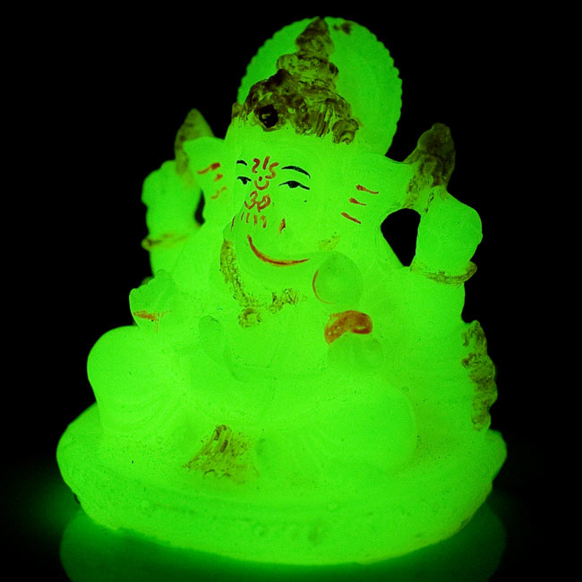 暗闇で光る! 蓄光神様ガネーシャ[約7cm] の通販 - TIRAKITA.COM