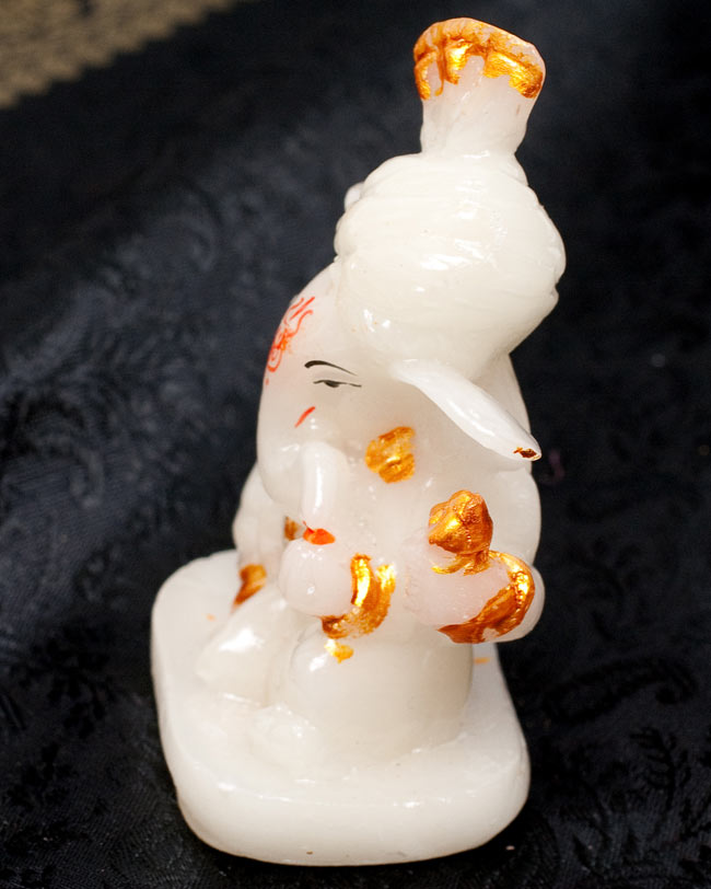 暗闇で光る! 蓄光神様ガネーシャ[約7.8cm] の通販 - TIRAKITA.COM