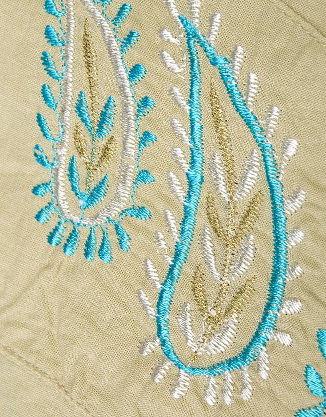 ペイズリー刺繍のルームウェア 【よもぎ】 5 - 刺繍をアプにしてみました。