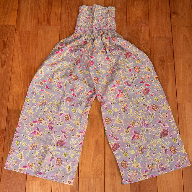 ローライズのカラフルプリントのワイドパンツの選択用写真