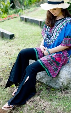 サイドスリットのストレッチ・トライバルパンツ - サブ5