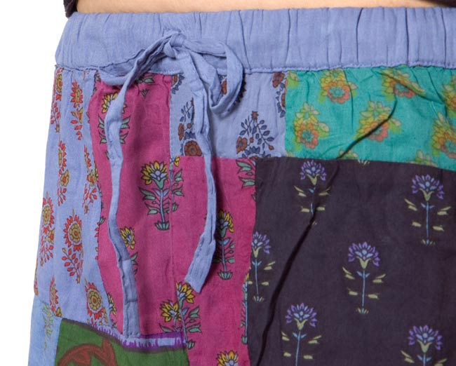 パッチワーク ハーフパンツ【青系】 4 - ウエスト部分はゴムと紐です。