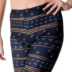 フルグラフィック美脚ヨガレギンス ナチュラル＆フラワー系 - ブラックボーダー - サブ5