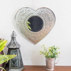 バリのアルミエンボス細工 ハートミラー - Mサイズ 幅約：39cm(ID-PFLM-55)