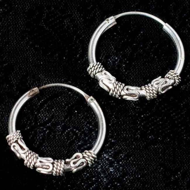 シルバー925]シンプルエスニック・リングピアス[2cm] の通販 