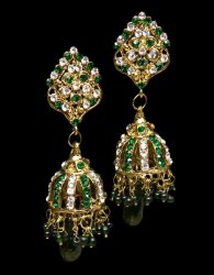 インド伝統ドーム型ピアス[大] - 緑の商品写真