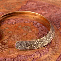 インドのゴールドメタル更紗模様チョーカー - サブ3