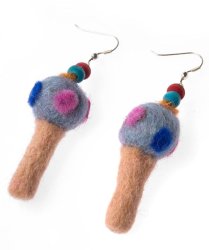 きのこちゃんフェルトピアスの商品写真