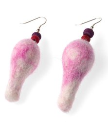 たましいちゃんフェルトピアスの商品写真