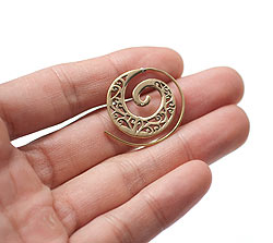 ペイズリー風うずまきピアス - サブ4