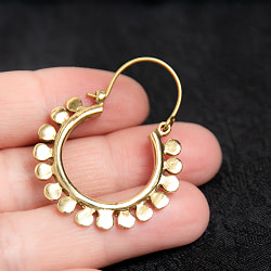 ペイズリー風うずまきピアス - サブ5