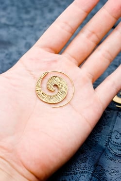 孔雀模様のうずまきピアス - サブ4