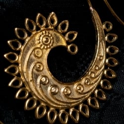 孔雀模様のうずまきピアス - サブ3