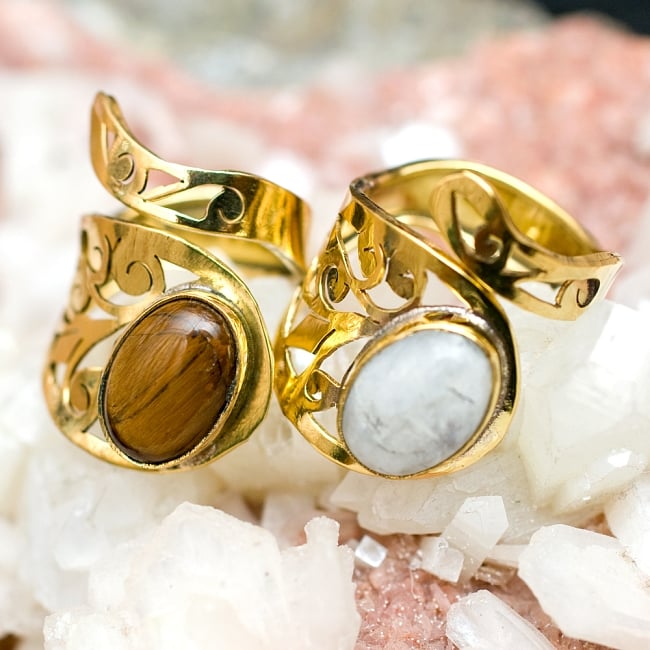 【安心のフリーサイズ】インドのペイズリー柄ゴールド天然石リング(アソート) 6 - 　