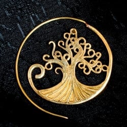 生命の木 Tree Of Lifeの艶めきゴールドピアス - サブ3