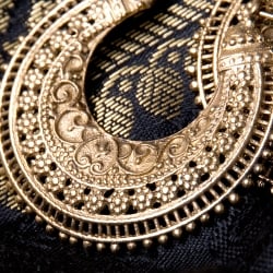 インドのトラディショナル・ピアス - サブ2