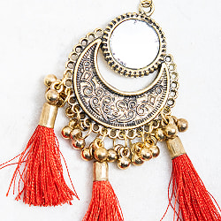 ラウンドミラーとタッセルのピアス - サブ4