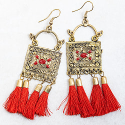 スクエアフォルムのタッセルピアス - サブ2