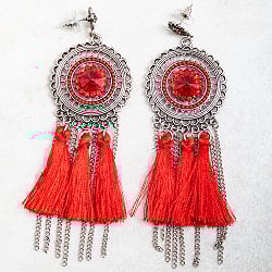 タッセルとチェーンのラウンドフォルムピアス - サブ2