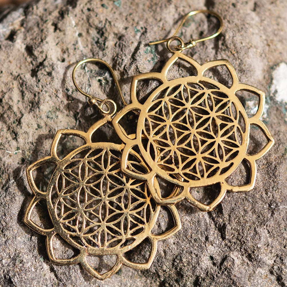 Flower of Lifeのゴールデンピアス 神聖幾何学模様 フラワー・オブ ...