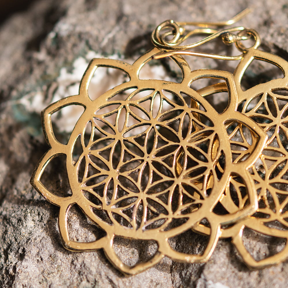 Flower of Lifeのゴールデンピアス 神聖幾何学模様 フラワー・オブ ...