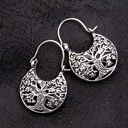 インドの伝統　ぷっくりピアス　生命の樹 - サブ5