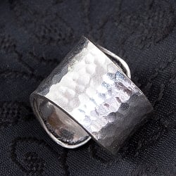 インドの伝統うずまき模様の天然石リング - サブ4