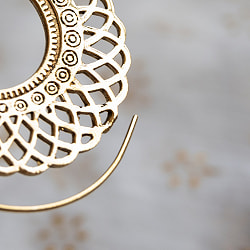 インドのトラディショナルぐるぐるピアス - サブ4