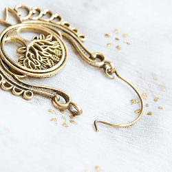 インドのゴールデン　カルパヴリクシャのピアス - サブ3