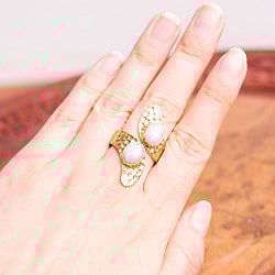 【安心のフリーサイズ】インドのペイズリー柄ゴールド天然石リング - サブ5