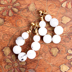 インドの伝統　天然石のボールピアス - サブ3