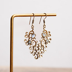 インドの伝統　天然石のアラベスクピアス - サブ2