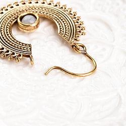 インドの伝統　天然石の扇ピアス - サブ5