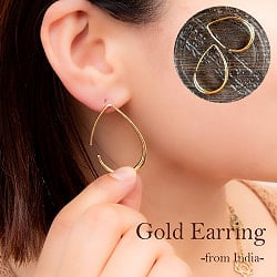 インドの伝統　ゴールドピアス　ドロップの商品写真
