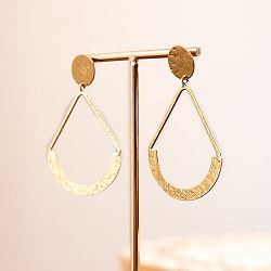 インドの伝統　ゴールドピアス　ジオグラフィック - サブ2