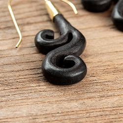 インドの木製トライバルピアス　辻風 - サブ4