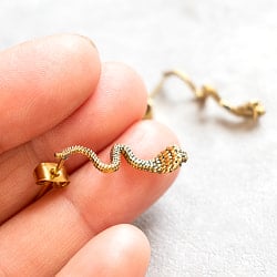 インド伝統デザイン ゴールドフックピアス - スネーク - サブ5