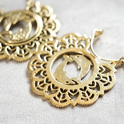 インド伝統デザイン ゴールドフックピアス - マツヤ - サブ3