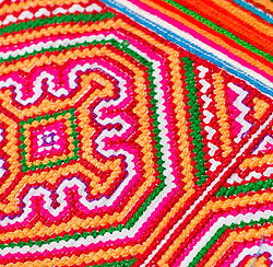 モン族の伝統刺繍小物入れ＆ペンケース　メイクポーチ - サブ2