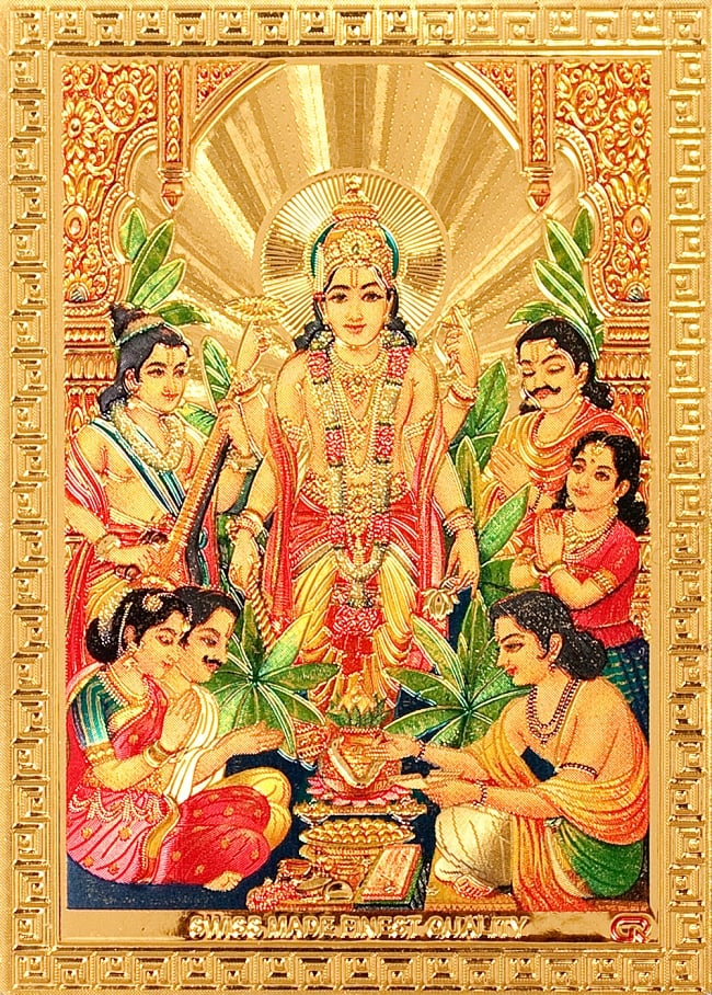 〔約6cm×約8.5cm〕インドのヒンドゥー神様ゴールドお守りカード ステッカー - ヴィシュヌ 世界を維持する神様の写真1枚目です。全体写真です。光沢感のある金色をベースに、立体感のあるエンボスで模様へ綺麗な彩色が施されています。ヴィシュヌ,ポスター